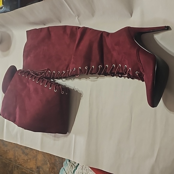 JustFab Over the Knee Laced Boots NWOT - Picture 1 of 10